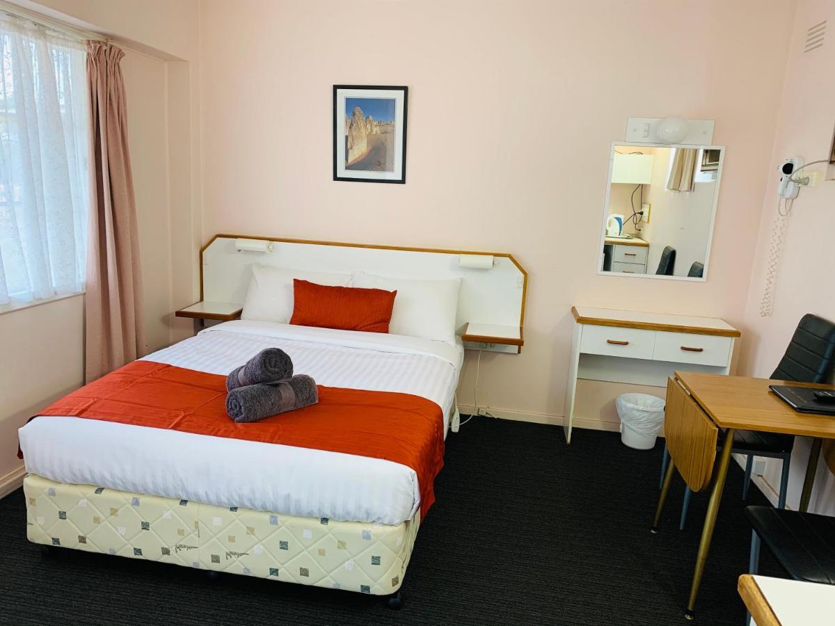 Bradman Motor Inn Cootamundra Exterior photo